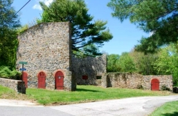 Stone Barn Lane Wilmington Delaware, stone barn ruins, old stone homes for sale, old stone houses for sale, stone walls, stone foundations, old stone barns